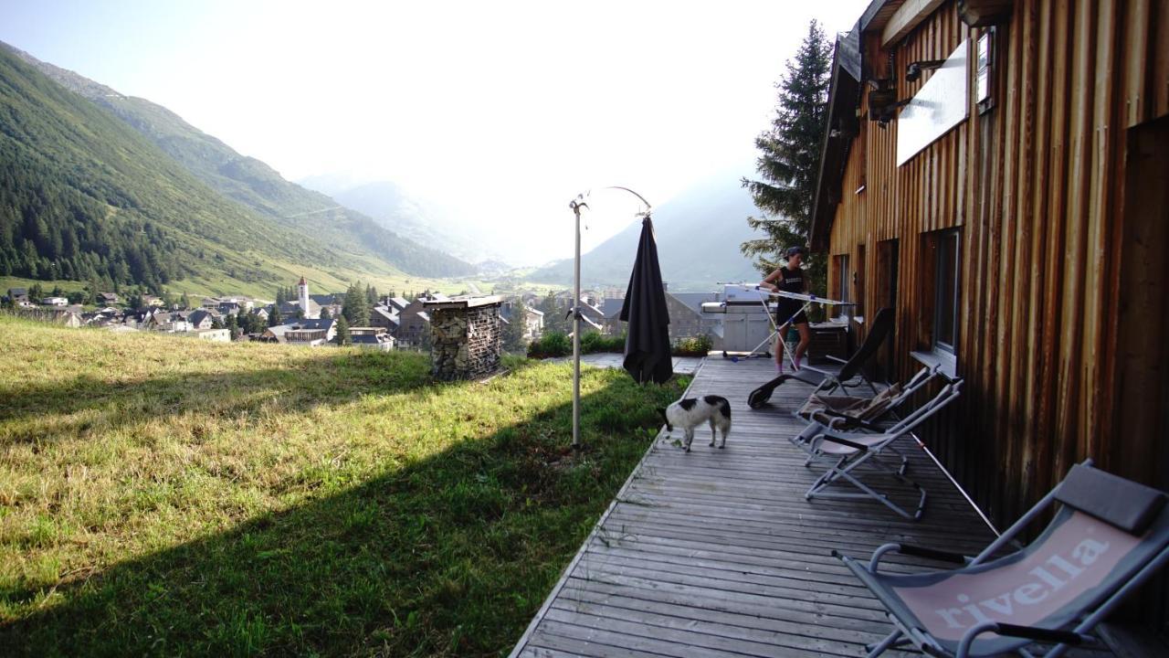 Basecamp Andermatt Villa Bagian luar foto