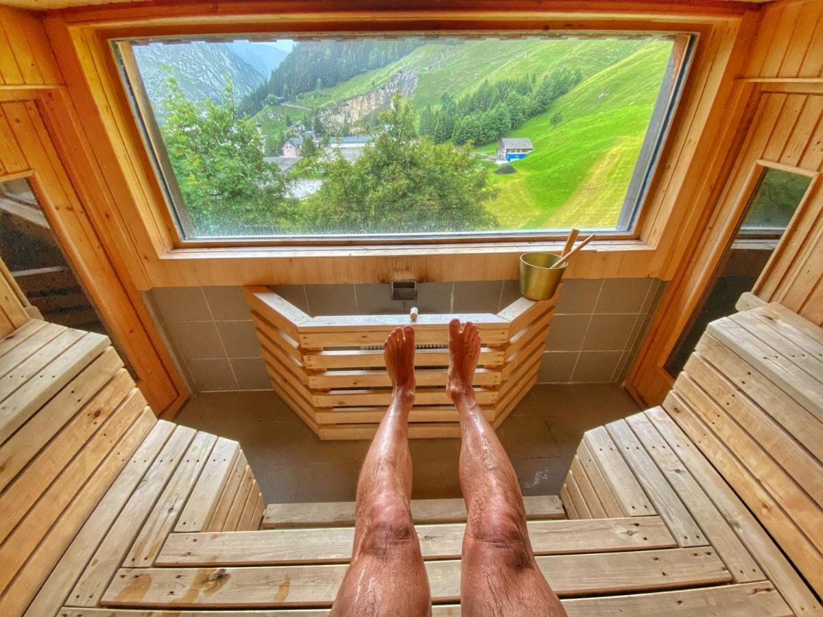 Basecamp Andermatt Villa Bagian luar foto