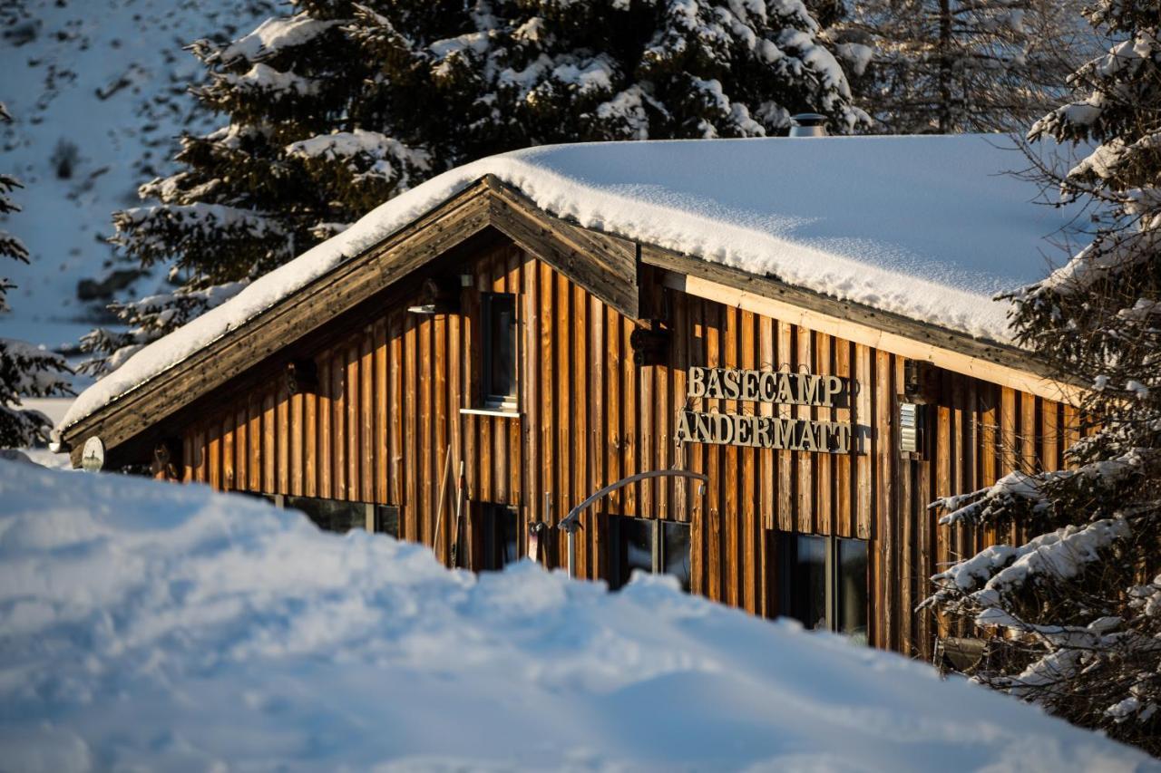 Basecamp Andermatt Villa Bagian luar foto