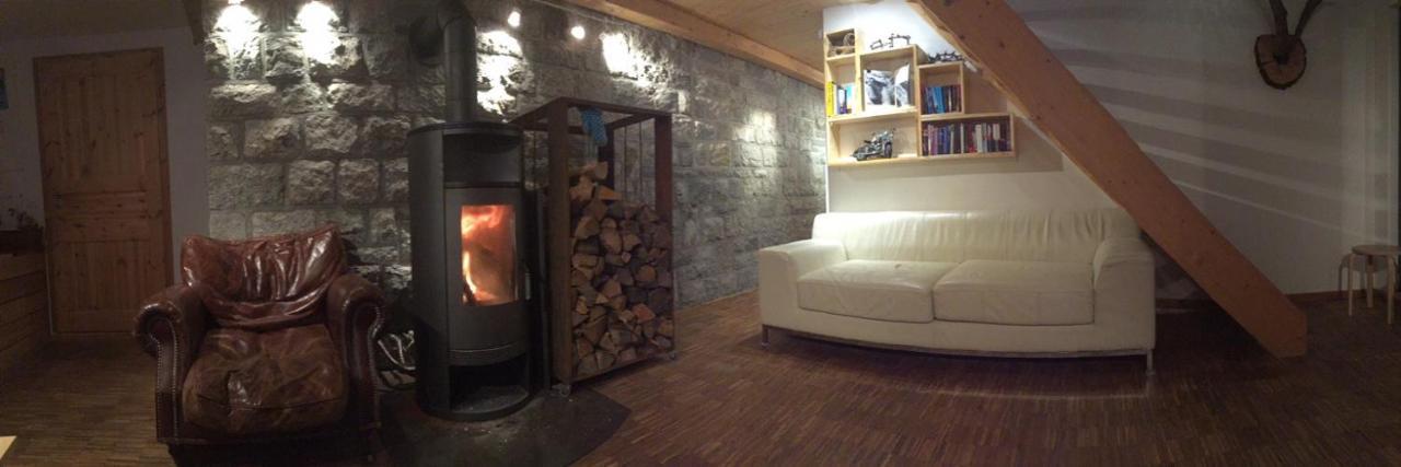Basecamp Andermatt Villa Bagian luar foto