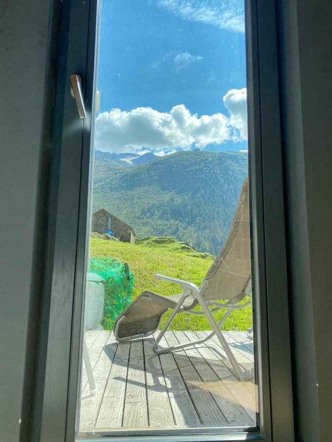 Basecamp Andermatt Villa Bagian luar foto