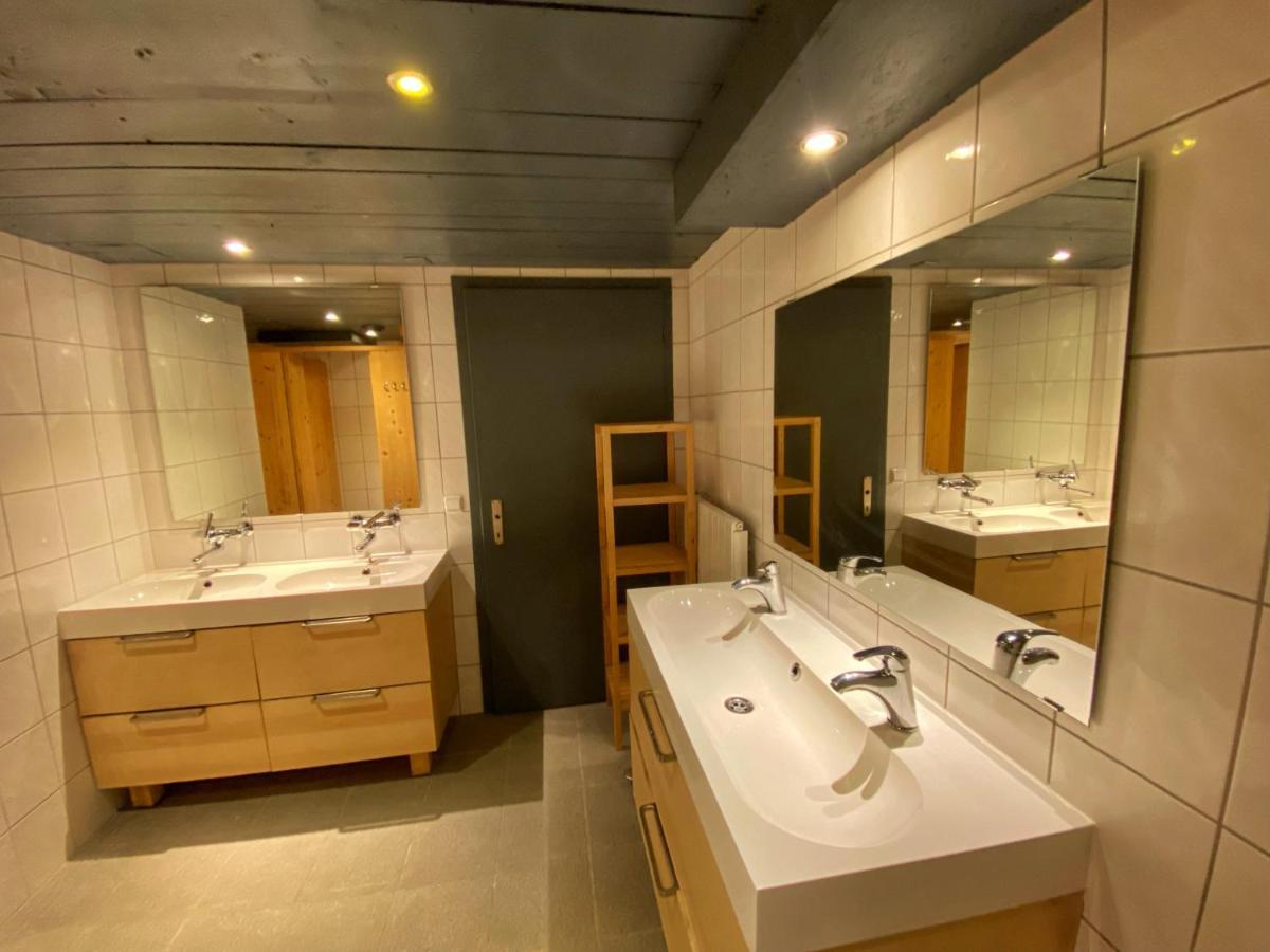 Basecamp Andermatt Villa Bagian luar foto