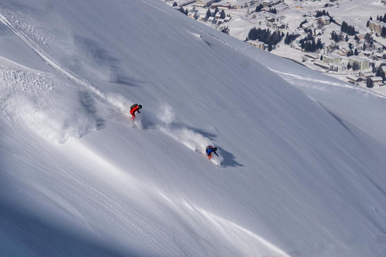Basecamp Andermatt Villa Bagian luar foto