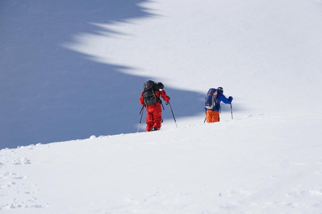 Basecamp Andermatt Villa Bagian luar foto